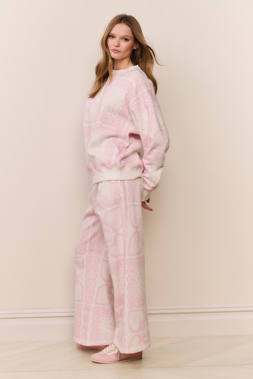 Momo Heart Print Fleece Sweatpant