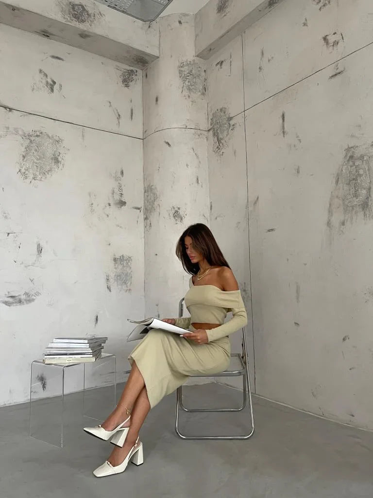 Waist Cut-Out One Shoulder Knitwear Midi Dress